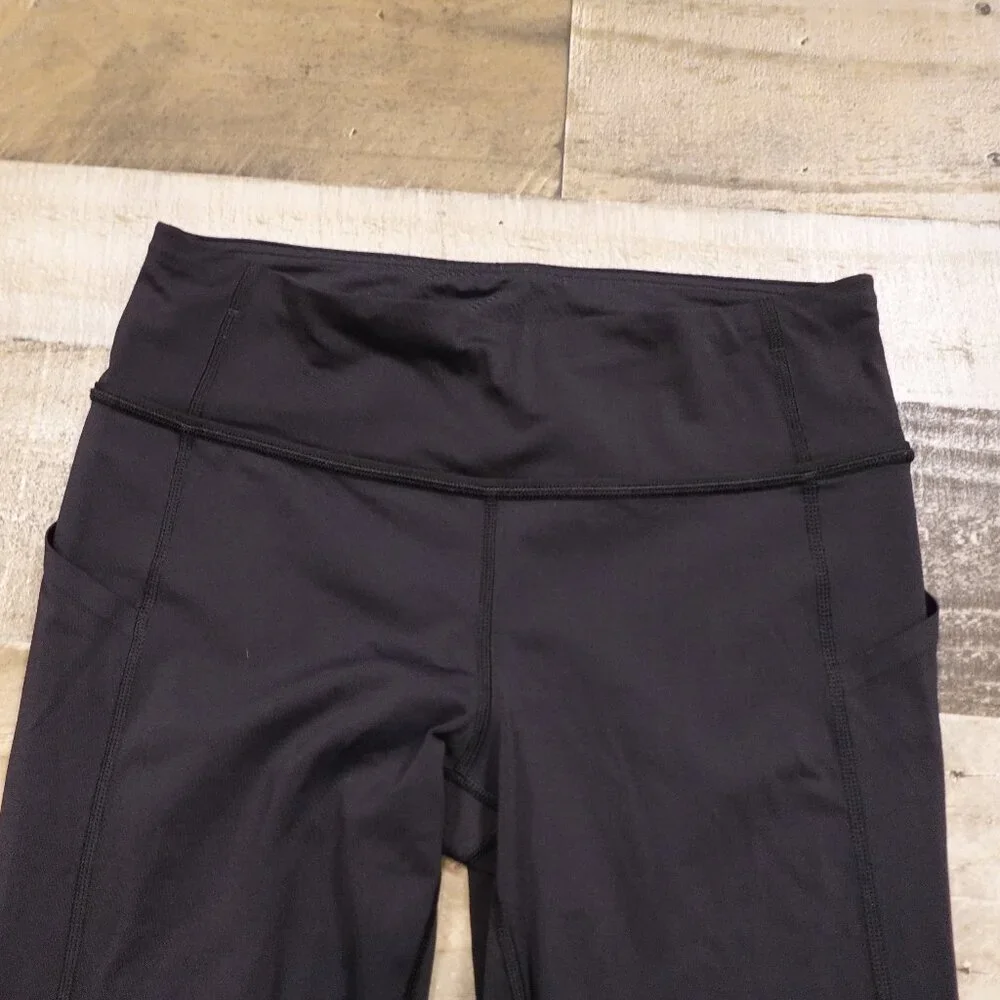 Lululemon Pace rival crop leggings women's 6 black‎